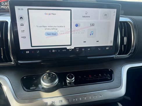 New 2026 Ford Expedition Max Platinum w/ Driver's Package image 24