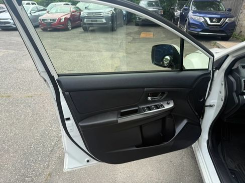 Used 2015 Subaru Impreza 2.0i Premium AWD/4WD image 18