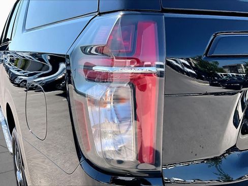 Used 2024 Chevrolet Suburban RST w/ Max Trailering Package RWD image 28