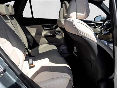 Certified 2026 Mercedes-Benz GLC 300 4MATIC image 25