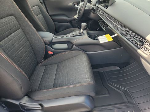 New 2026 Honda HR-V Sport image 17