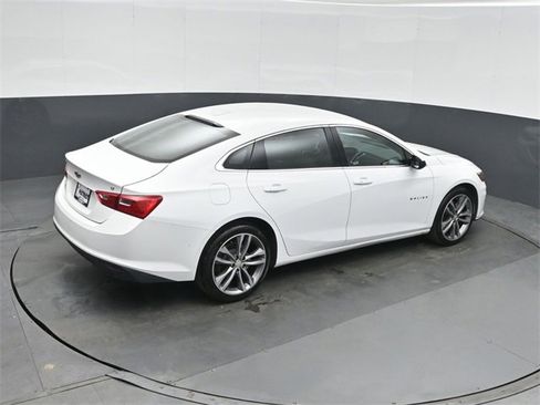 Used 2023 Chevrolet Malibu LT image 32