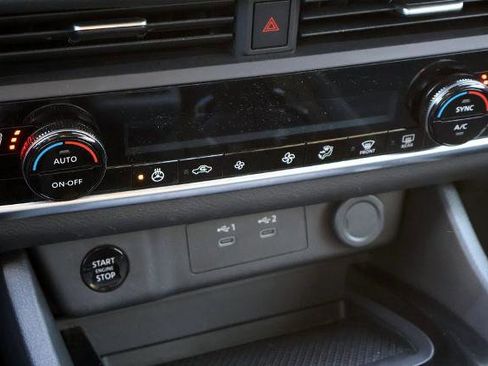 Certified 2024 Nissan Rogue SV w/ SV Premium Package image 23