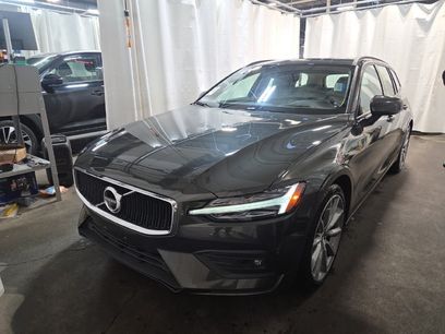 Used 2020 Volvo V60 T5 Momentum w/ Protection Package