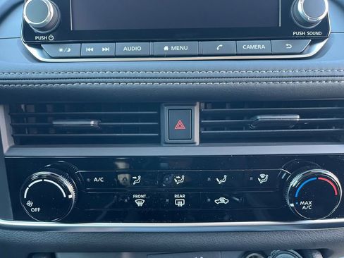 New 2026 Nissan Rogue S image 4