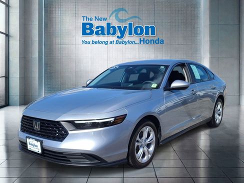 Used 2025 Honda Accord LX image 1