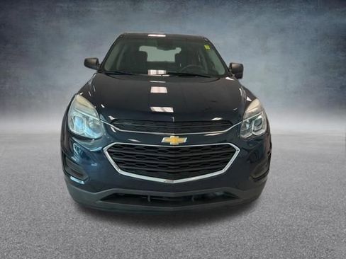 Used 2017 Chevrolet Equinox LS FWD image 3