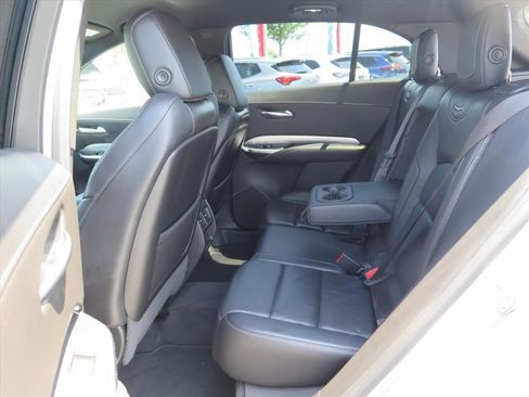 Used 2020 Cadillac XT4 Premium Luxury FWD image 23