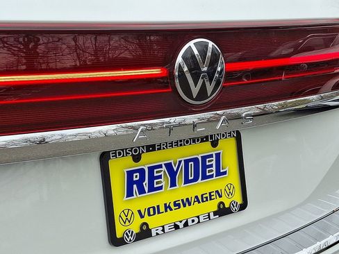 New 2026 Volkswagen Atlas SE image 15