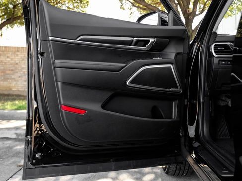 Used 2023 Kia Telluride S w/ S Sunroof Package image 57