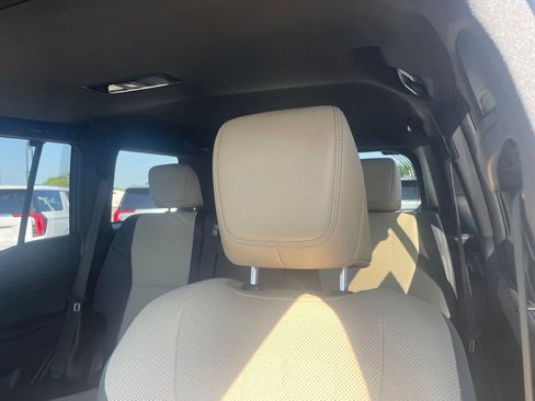 Used 2025 Lexus GX 550 AWD/4WD image 22