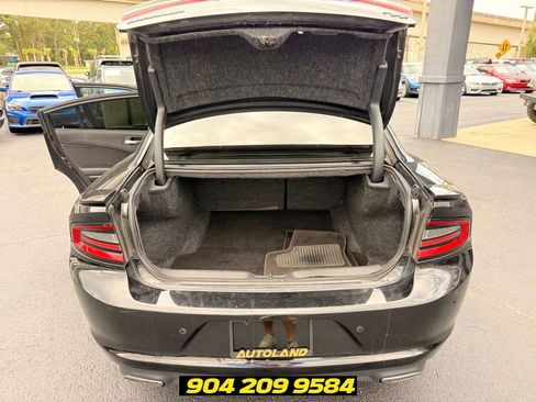 Used 2018 Dodge Charger R/T RWD image 24