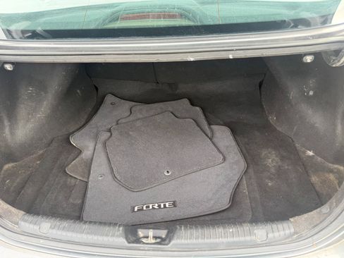 Used 2016 Kia Forte EX image 16