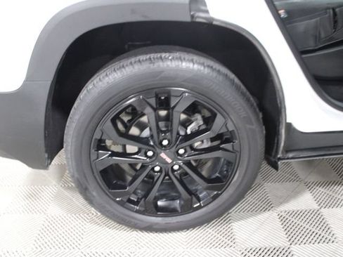 Used 2022 GMC Terrain SLT w/ Tech Package AWD/4WD image 44