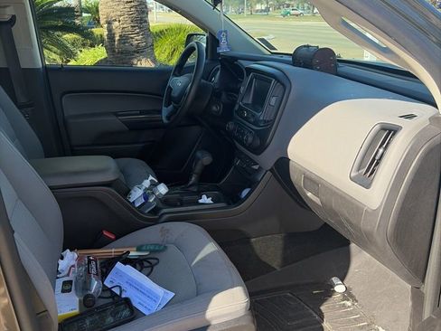 Used 2018 Chevrolet Colorado W/T w/ WT Convenience Package image 9