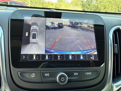 Used 2020 Chevrolet Equinox Premier image 24