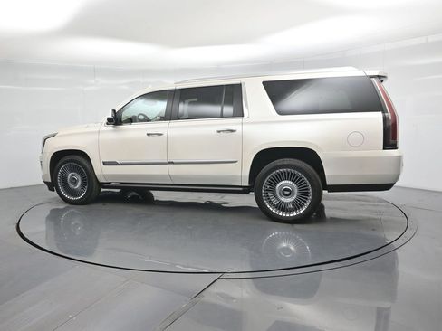 Used 2015 Cadillac Escalade ESV Platinum image 6
