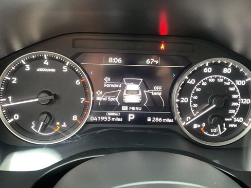 Used 2023 Mitsubishi Outlander SE image 6