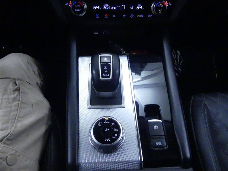 Used 2022 Mitsubishi Outlander SEL AWD/4WD image 17