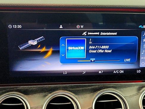 Used 2020 Mercedes-Benz E 350 4MATIC Sedan image 18