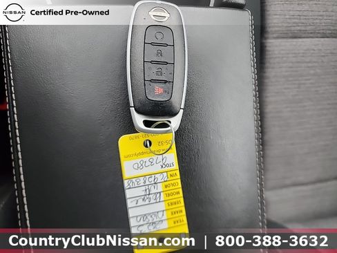 Certified 2023 Nissan Rogue SV image 33