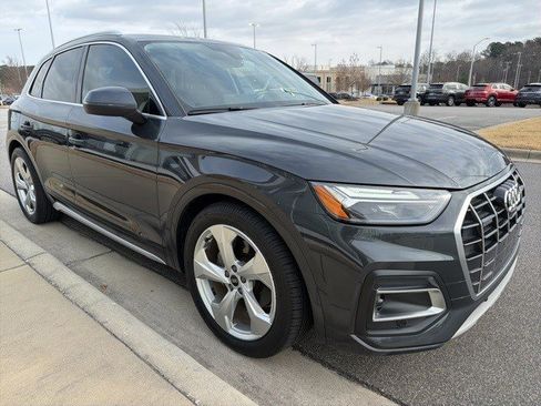 Used 2021 Audi Q5 Premium Plus w/ Premium Plus Package image 7