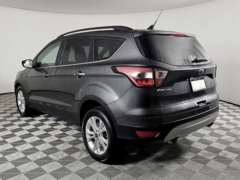 Used 2018 Ford Escape SE w/ SE Sync 3 Package image 6
