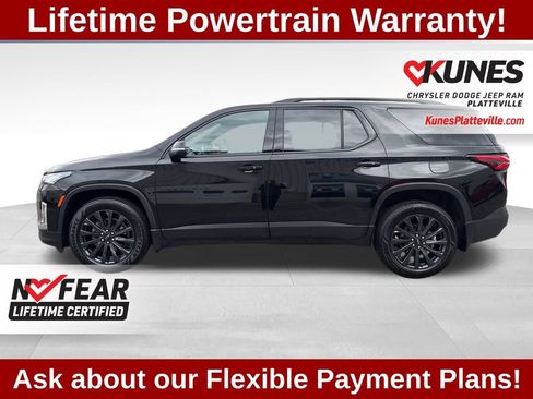 Used 2023 Chevrolet Traverse RS image 7