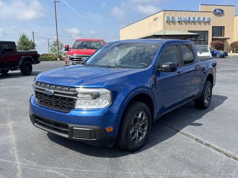 Certified 2024 Ford Maverick XLT w/ XLT Luxury Package FWD image 2