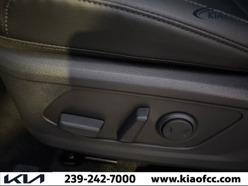 New 2026 Kia Sportage EX image 16