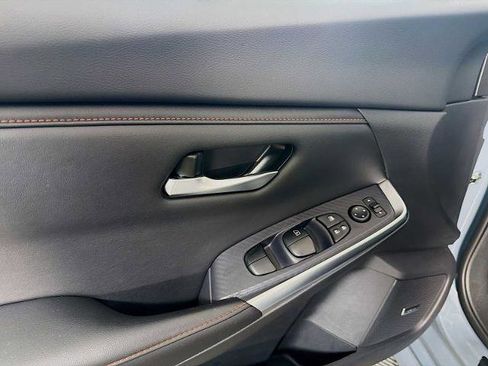 Certified 2024 Nissan Sentra SR w/ SR Premium Package image 15