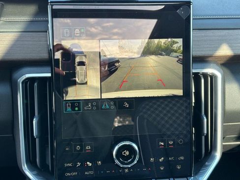 New 2026 GMC Acadia Denali w/ Super Cruise Package image 21