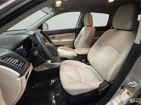 Used 2021 Mitsubishi Outlander Sport ES image 10