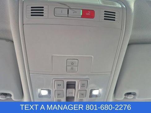 Used 2021 Volkswagen Tiguan SE w/ Panoramic Sunroof Package AWD/4WD image 31