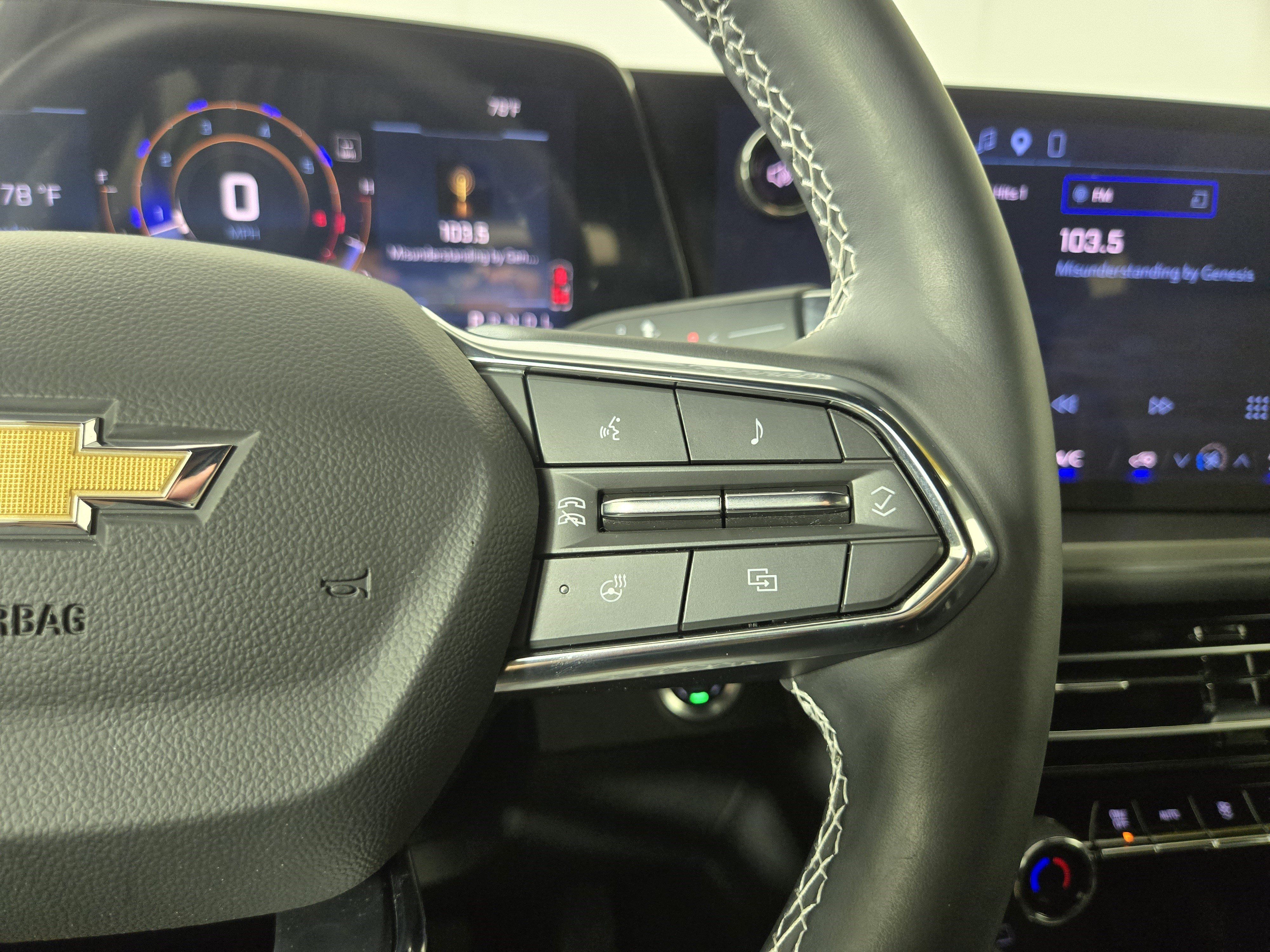 Certified 2024 Chevrolet Traverse LS FWD image 17