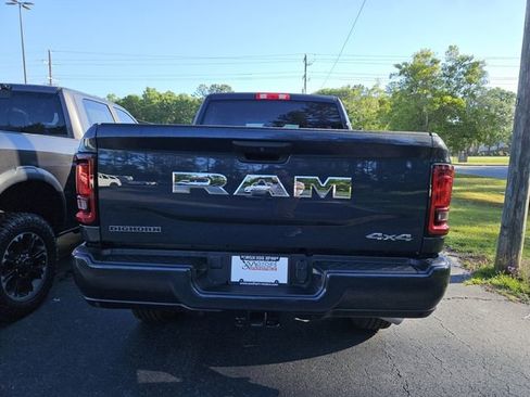 Used 2025 RAM 2500 Big Horn AWD/4WD image 8