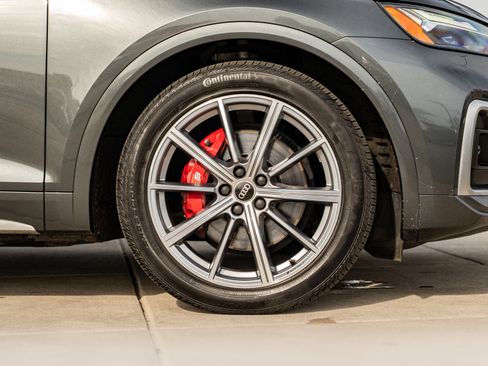 Certified 2021 Audi SQ5 Premium Plus w/ Premium Plus Package image 39