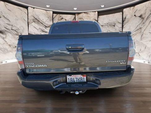 Used 2011 Toyota Tacoma PreRunner w/ TRD Sport Pkg w/JBL Audio image 7