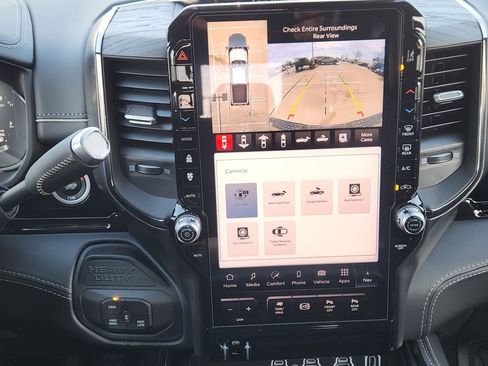 New 2026 RAM 2500 Limited image 15