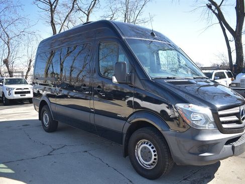 Used 2016 Mercedes-Benz Sprinter 2500 image 1