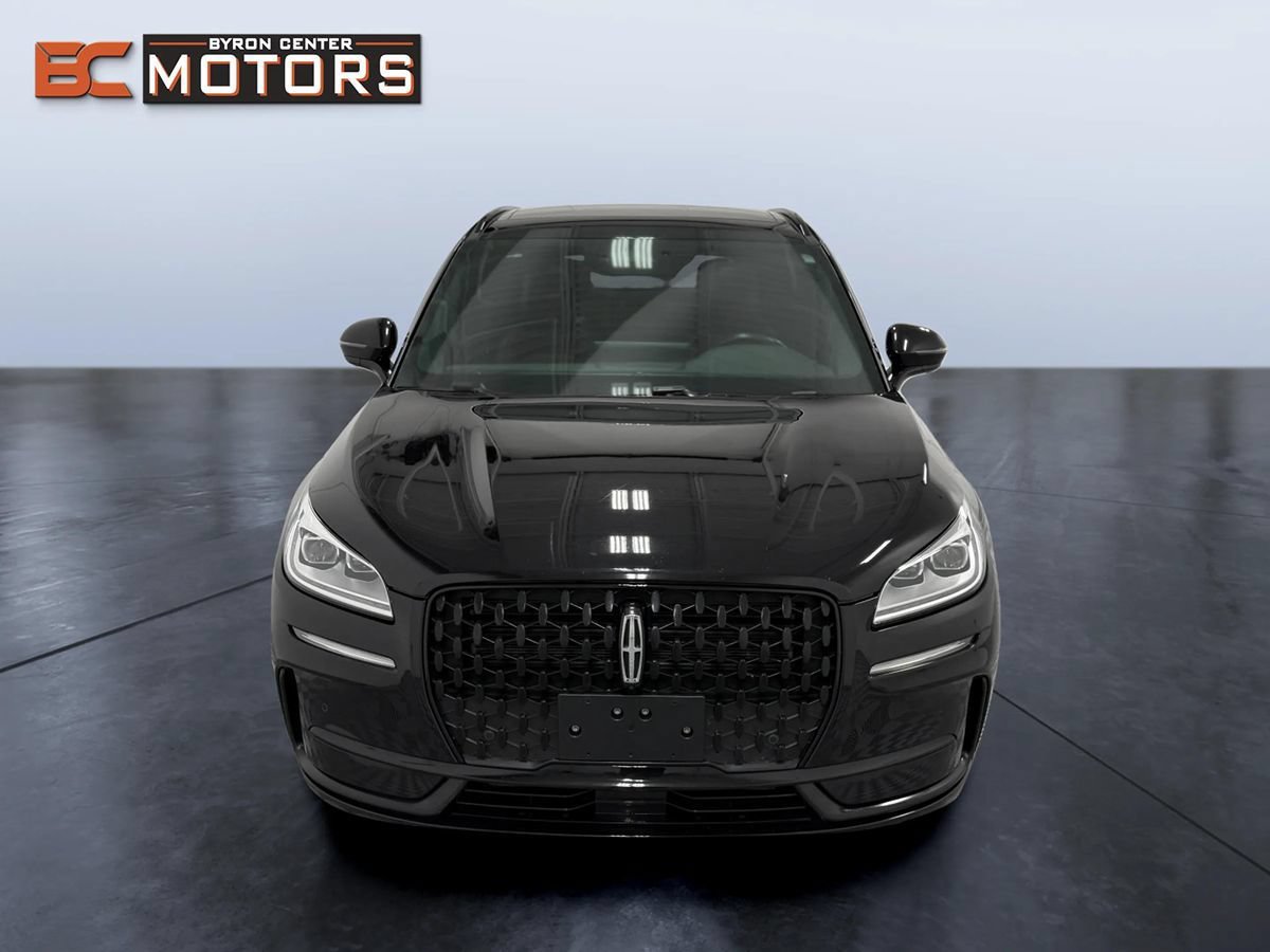 Used 2023 Lincoln Corsair Reserve w/ Equipment Group 201A AWD/4WD image 8