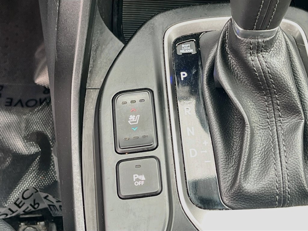 Used 2018 Hyundai Santa Fe Sport AWD/4WD image 21