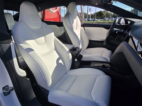 Used 2019 Tesla Model S 100D image 18