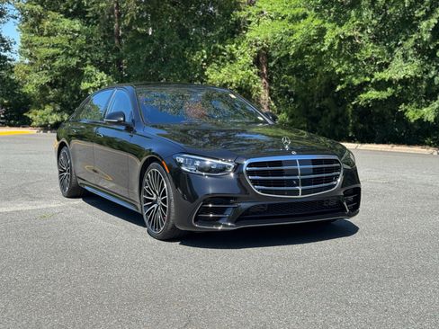 Used 2023 Mercedes-Benz S 580 4MATIC Sedan image 16