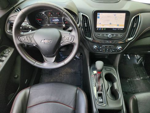Used 2022 Chevrolet Equinox RS w/ RS Leather Package FWD image 29