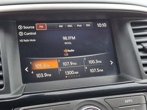 Used 2019 Nissan Pathfinder S AWD/4WD image 18