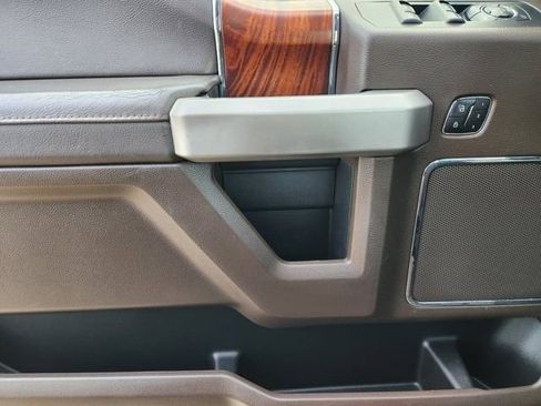 Used 2015 Ford F150 King Ranch w/ Equipment Group 601A Luxury image 21