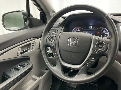 Used 2023 Honda Ridgeline RTL-E image 7