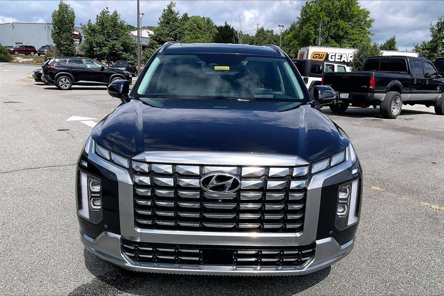 Used 2024 Hyundai Palisade Calligraphy AWD/4WD image 10
