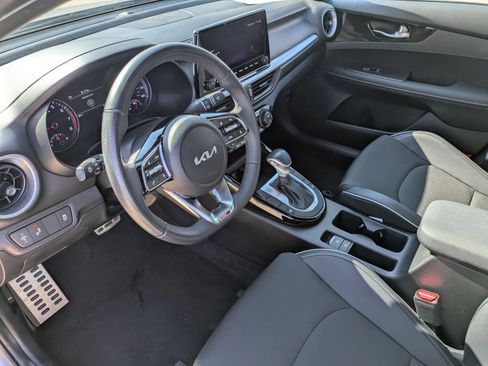 Used 2024 Kia Forte GT-Line image 10